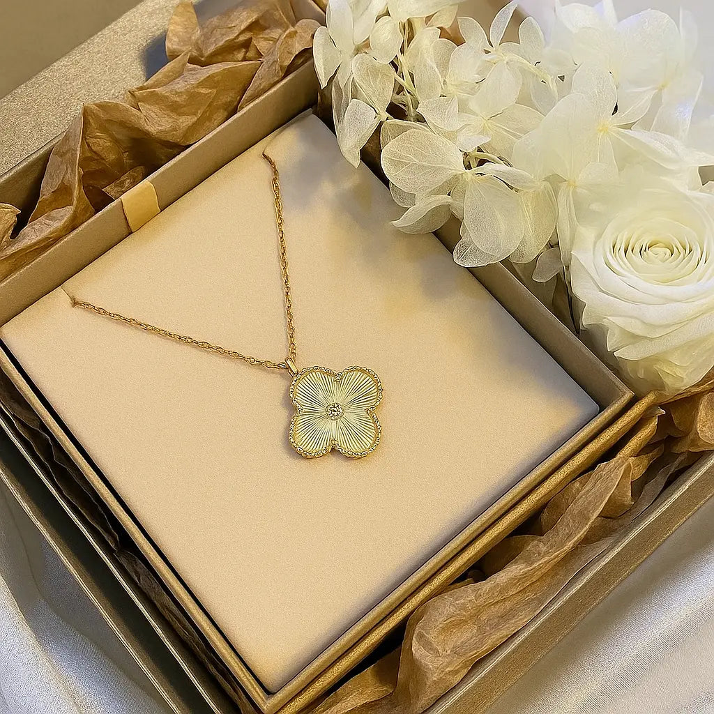 Clover Charm Cleef Bracelet