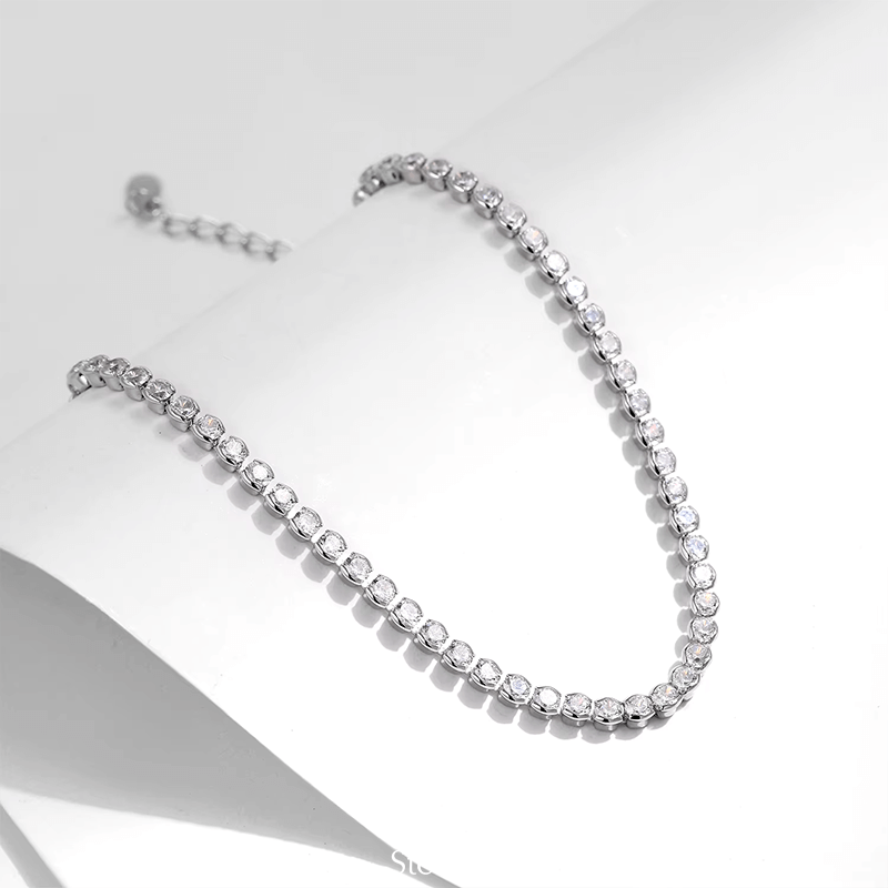 Elegant sterling silver bracelet with zirconia stones – tennis style jewellery for women UK