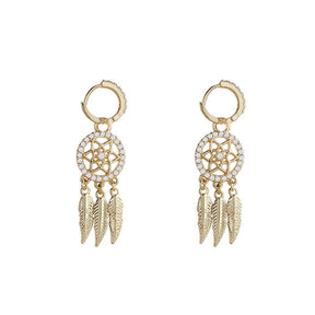 Boho Dreamcatcher Earrings – Feather Drop Charm in Gold