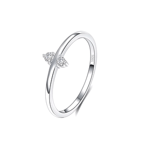 Nature's Grace Ring Collection in 925 Silver.