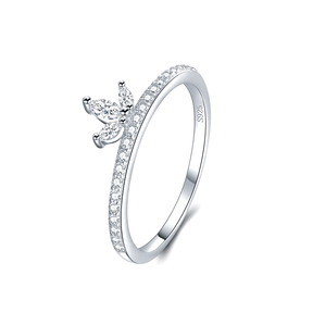 Nature's Grace Ring Collection in 925 Silver.