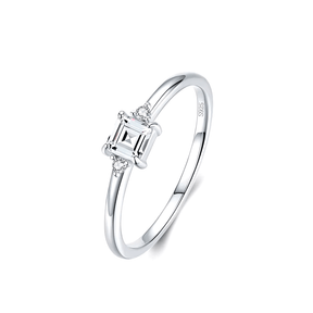 Nature's Grace Ring Collection in 925 Silver.