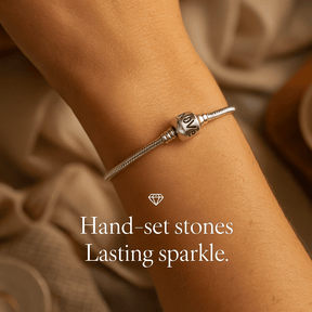 Zirconia Clasp Silver Heartlock Bracelet Stellare
