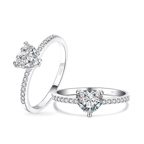 925 sterling silver ring with heart cut zirconia – romantic UK jewellery