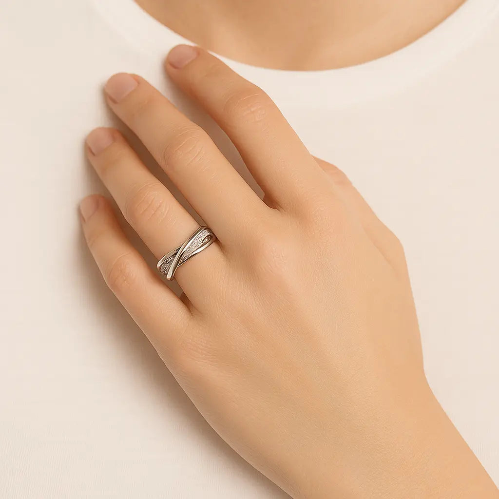 925 Sterling Silver Infinity Ring with two-tone crossover design – romantic UK jewellery