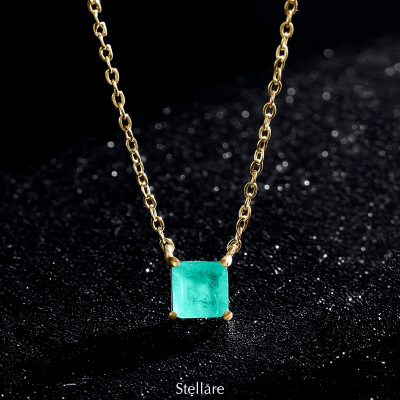 925 silver necklace with emerald-cut green gemstone – Prisma pendant with modern charm