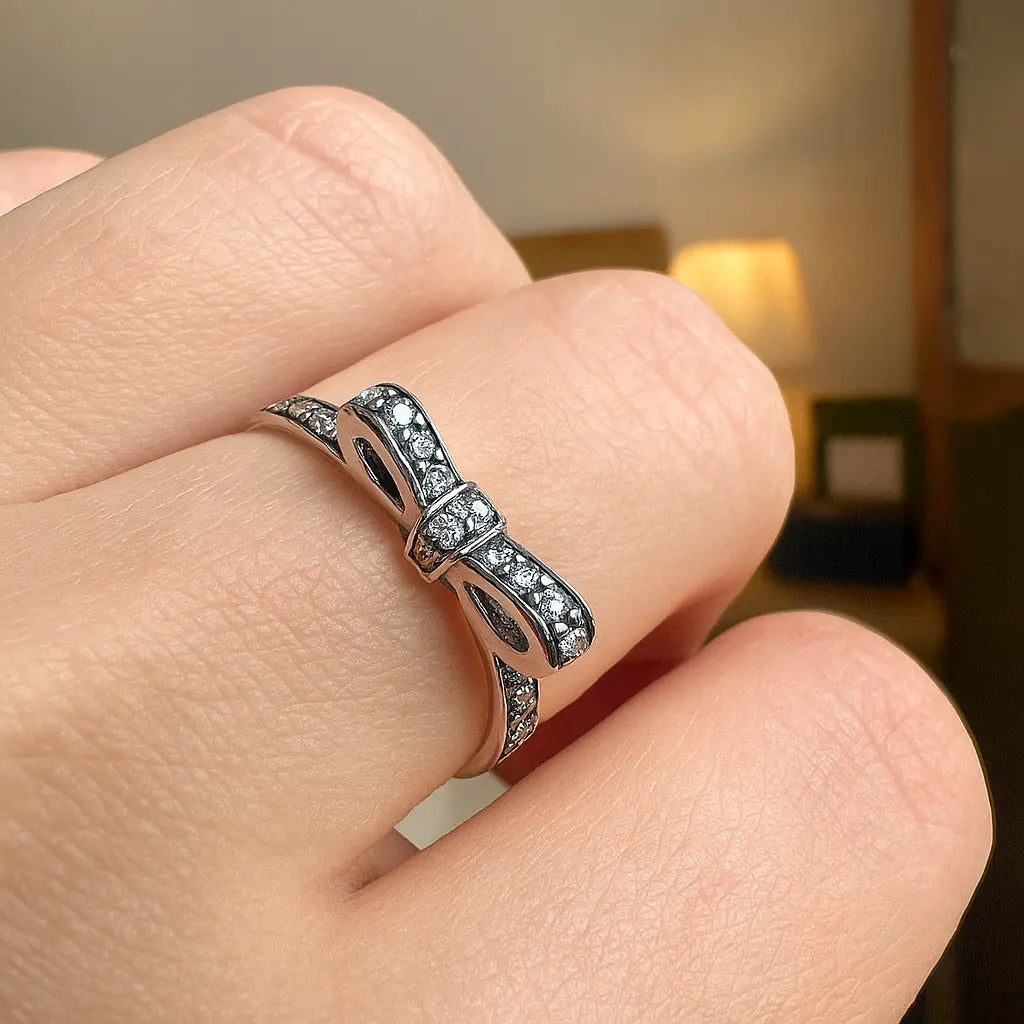 925 Sterling Silver Bow Ring
