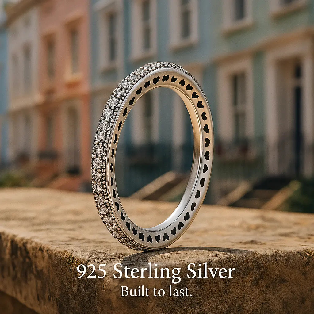 925 Sterling Silver Cut-Out Hearts Ring