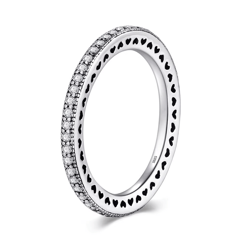 925 Sterling Silver Cut-Out Hearts Ring