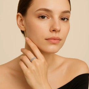 925 Sterling Silver Cut-Out Hearts Ring