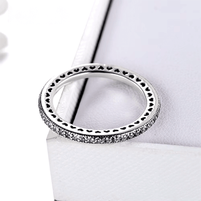 925 Sterling Silver Cut-Out Hearts Ring