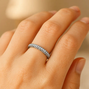 925 Sterling Silver Cut-Out Hearts Ring