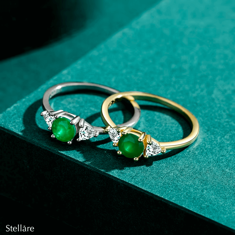 Sterling silver emerald ring set with vibrant green stones – elegant and stackable two-piece design for stylish gifting