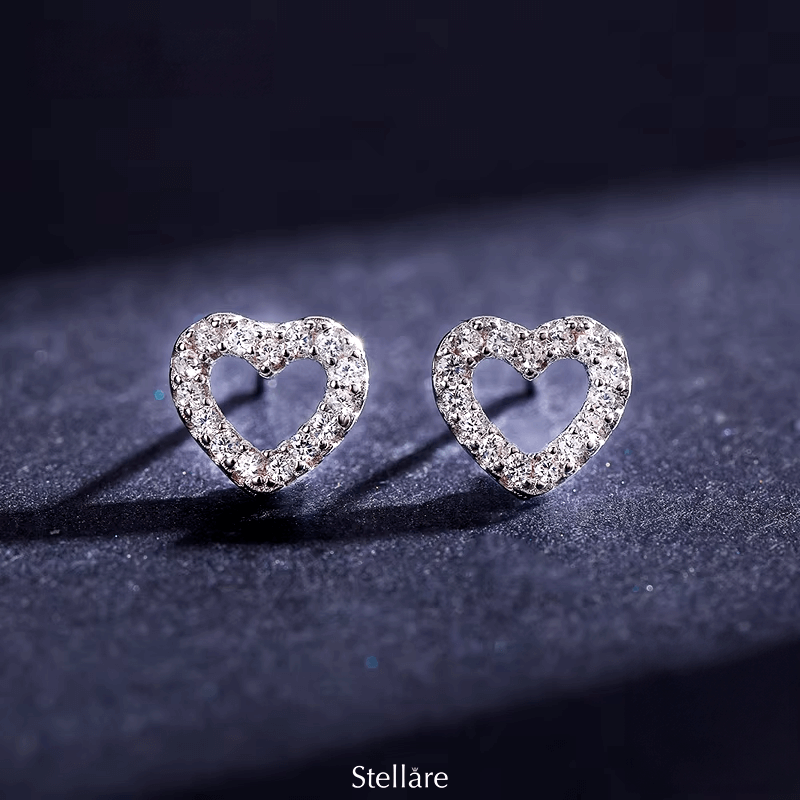 Sterling silver open-heart stud earrings with brilliant zirconia – romantic and dainty design for everyday or gifting