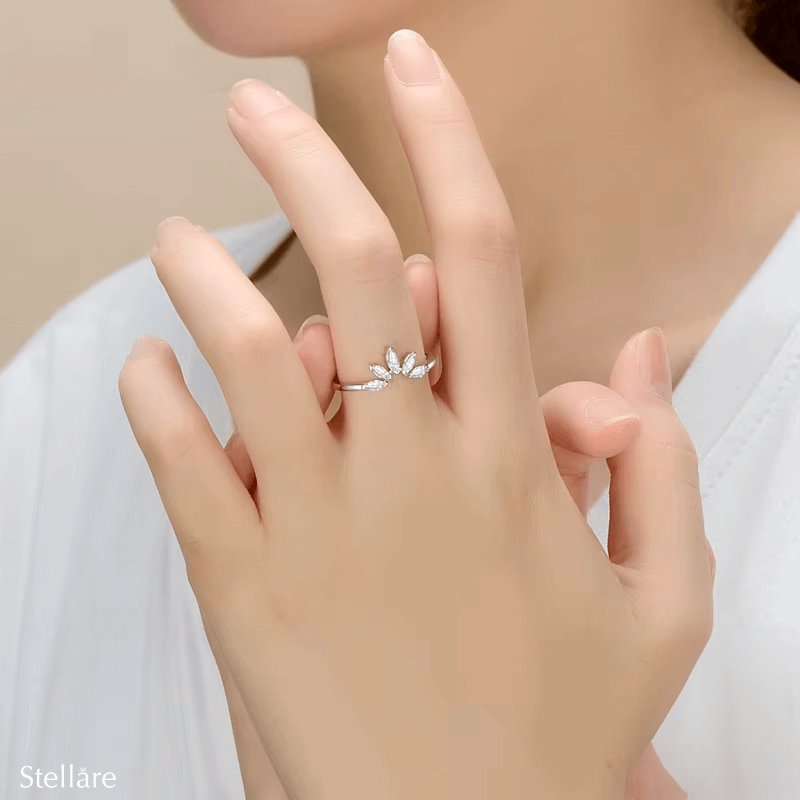 Sterling silver marquise ring with leaf-shaped zirconia stones – nature-inspired dainty design for elegant daily wear