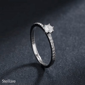 Sterling silver minimalist ring with solitaire zirconia – delicate and elegant band ideal for everyday wear or stacking