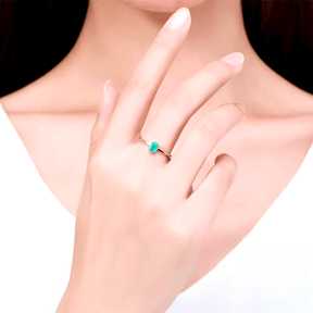 Sterling silver ring with bright oval-cut blue gemstone – minimalist and elegant band for everyday wear