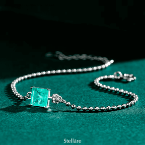Sterling silver bracelet with emerald-cut green gemstone – dainty and elegant design for a serene and polished everyday look
