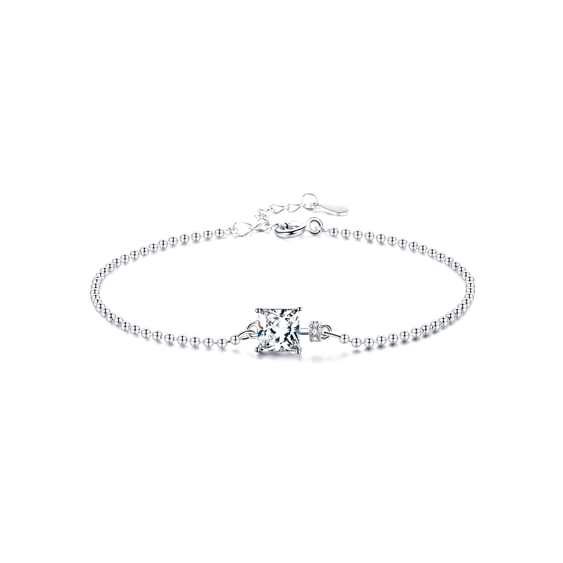Sterling silver bracelet with emerald-cut green gemstone – dainty and elegant design for a serene and polished everyday look
